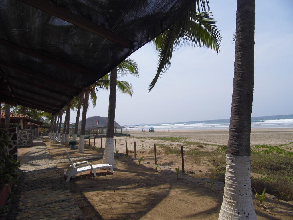 Hôtel Roberto'S Bistro à Troncones Extérieur photo