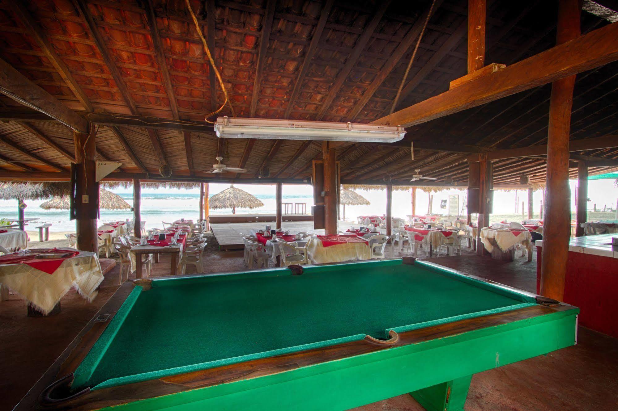 Hôtel Roberto'S Bistro à Troncones Extérieur photo